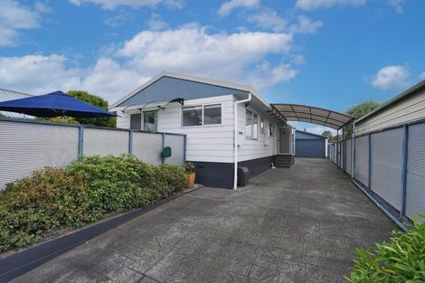 Photo of property in 4 Velma Crescent, Nawton, Hamilton, 3200