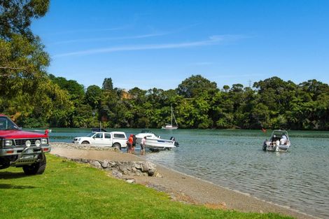 Photo of property in 15 Matahiwi Road, Te Puna, Tauranga, 3174