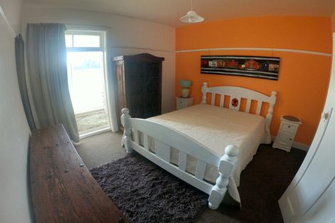 Photo of property in 127 Saint Aubyn Street, New Plymouth, 4310