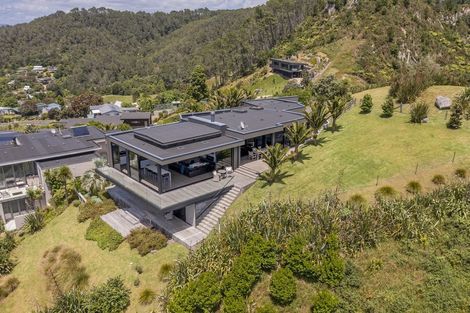 Photo of property in 107i Grange Road, Hahei, Whitianga, 3591