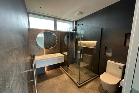 Photo of property in 451 East Coast Road, Murrays Bay, Auckland, 0630