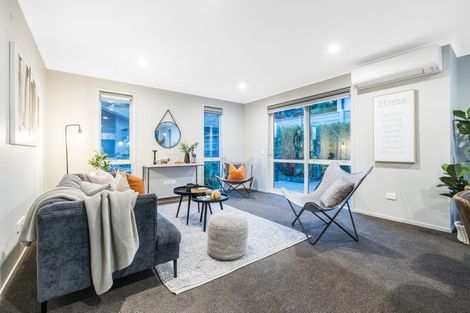 Photo of property in 34 Mooring Close, Whitby, Porirua, 5024