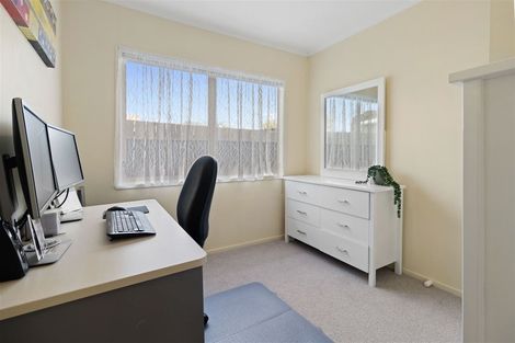 Photo of property in 1/49 Strid Road, Te Atatu South, Auckland, 0610