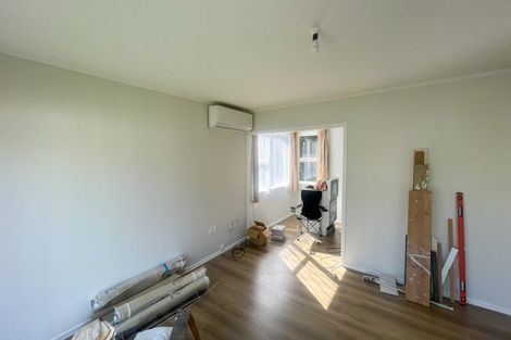 Photo of property in 23 Tomo Street, New Lynn, Auckland, 0600