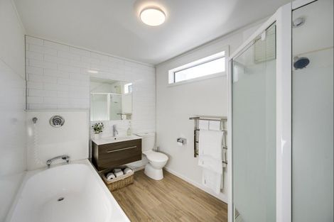 Photo of property in 407 Marine Parade, Napier South, Napier, 4110