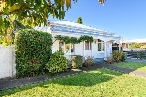 Photo of property in 17 Millar Street, Terrace End, Palmerston North, 4410