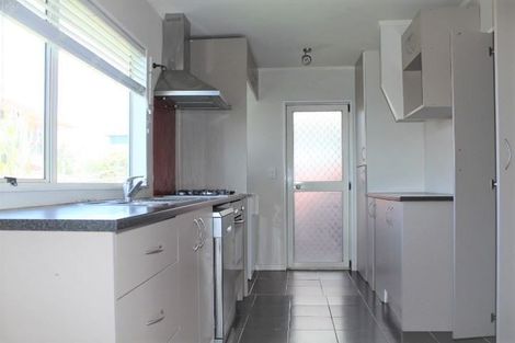 Photo of property in 2/10 Rewa Street, New Lynn, Auckland, 0600