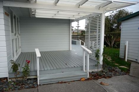 Photo of property in 117a Bruce Road, Glenfield, Auckland, 0629