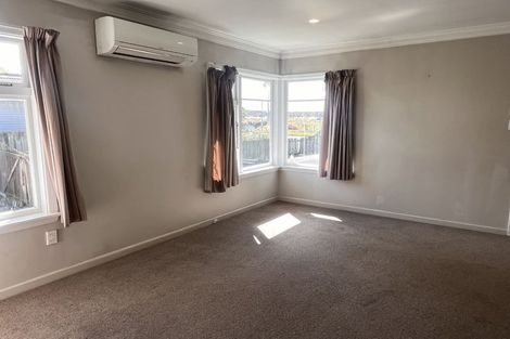 Photo of property in 17 Grimseys Road, Redwood, Christchurch, 8051