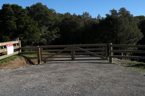 Photo of property in 1788 Mangorei Road, Mangorei, New Plymouth, 4371