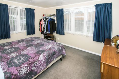 Photo of property in 160 Cole Street, Masterton, 5810