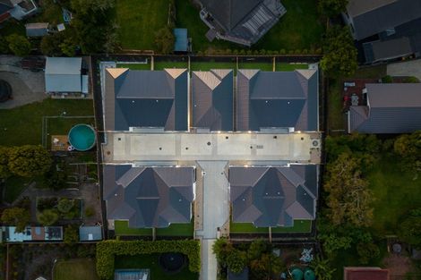 Photo of property in 1/113 Beach Road, Te Atatu Peninsula, Auckland, 0610