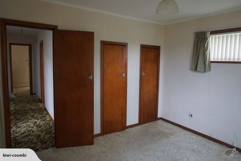 Photo of property in 14 Rogan Street, Mount Roskill, Auckland, 1041