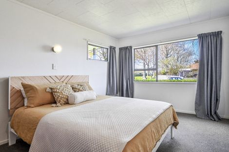 Photo of property in 8 Palmer Place, Parkvale, Hastings, 4122