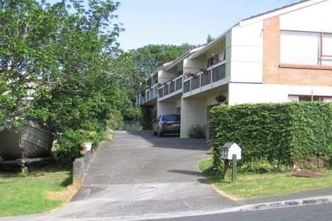Photo of property in 1/5 Glade Place, Birkenhead, Auckland, 0626