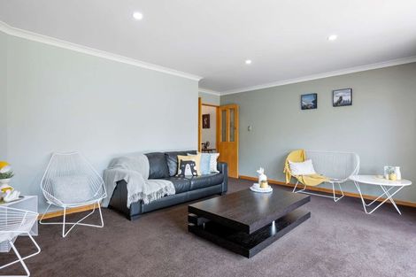 Photo of property in 11 Bridge Street, Southbridge, 7602