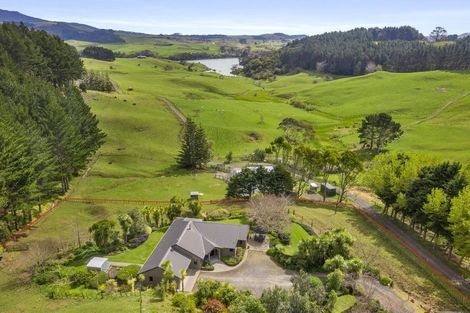Photo of property in 2b Maungatawhiri Road, Raglan, 3295