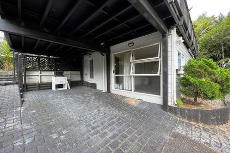 Photo of property in 14 Mahoe Road, Titirangi, Auckland, 0604