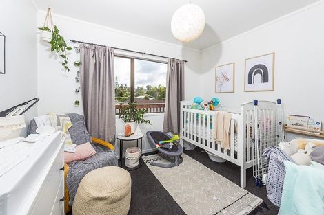 Photo of property in 47a Rehia Road, Massey, Auckland, 0614