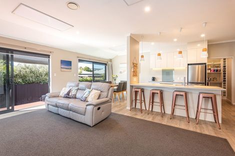 Photo of property in 287a Pine Avenue, South New Brighton, Christchurch, 8062