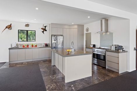 Photo of property in 27 Raukawa Road, Peka Peka, Waikanae, 5391