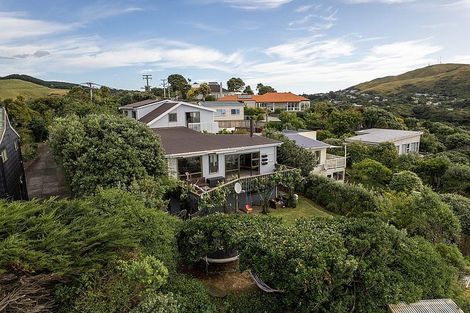 Photo of property in 1 Haunui Way, Pukerua Bay, 5026