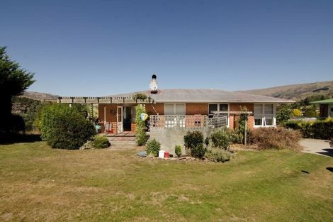 Photo of property in 33 Tamblyn Drive, Lake Roxburgh Village, Roxburgh, 9571