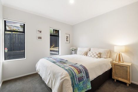 Photo of property in 83b William Bayes Place, Red Beach, 0932