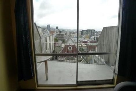 Photo of property in Qba Apartments, 4u/51 Webb Street, Mount Cook, Wellington, 6011