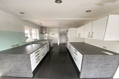 Photo of property in 1/50 Glencoe Road, Browns Bay, Auckland, 0630