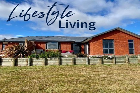 Photo of property in 290 Old Port Road, Warepa, Balclutha, 9273