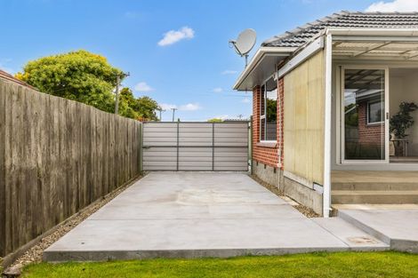 Photo of property in 16 Leacroft Street, Bishopdale, Christchurch, 8053