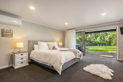 Photo of property in 875 Hibiscus Coast Highway, Waiwera, Orewa, 0994
