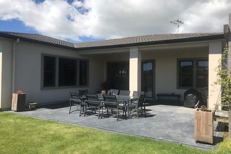 Photo of property in 11 Hunter Drive, Awatoto, Napier, 4110