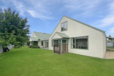 Photo of property in 1 Totara Drive, Twizel, 7901