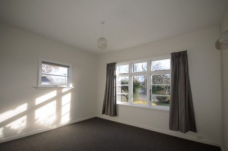 Photo of property in 16 Plynlimon Road, Fendalton, Christchurch, 8052