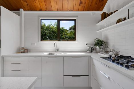 Photo of property in 301 Mangorei Road, Merrilands, New Plymouth, 4312