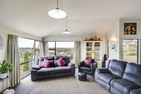 Photo of property in 89a Churchill Drive, Taradale, Napier, 4112