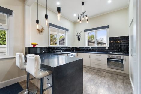 Photo of property in 141 Warwick Street, Feilding, 4702