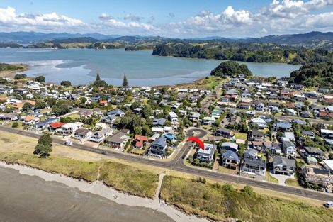 Photo of property in 142 Ocean Road, Ohope, 3121