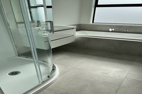 Photo of property in 2/34 Mccracken Avenue, Hillcrest, Hamilton, 3216