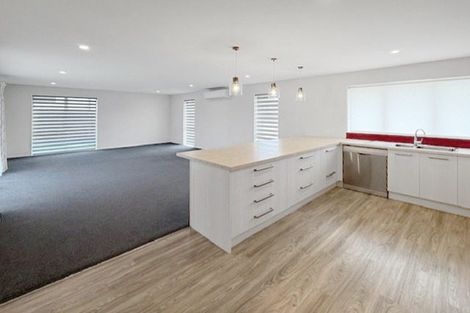 Photo of property in 7 Lewis Close, Rangiora, 7400