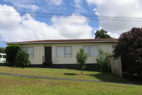 Photo of property in 1/16 Gazelle Avenue, Beach Haven, Auckland, 0626