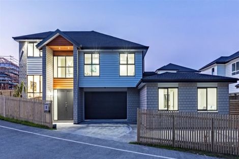 Photo of property in 3 David Rogers Lane, Swanson, Auckland, 0614