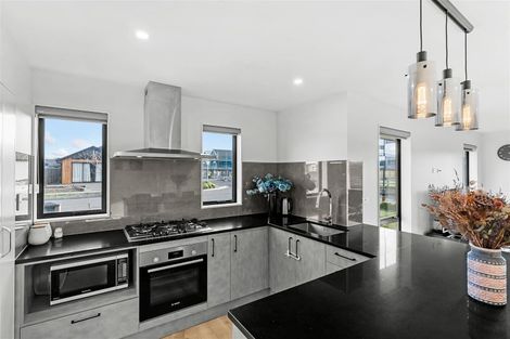 Photo of property in 14 Bill Harvey Drive, Halswell, Christchurch, 8025