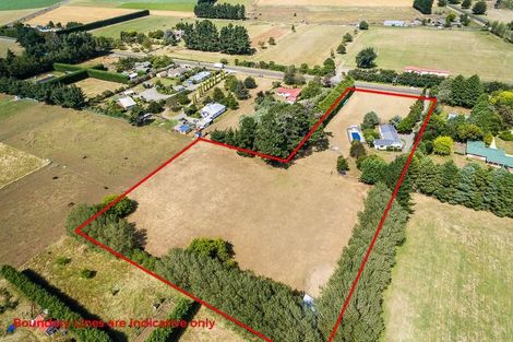 Photo of property in 17 Charlotte Street, Takapau, 4203