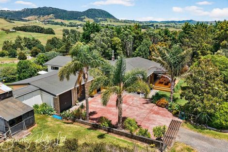Photo of property in 218 State Highway 12, Brynderwyn, Maungaturoto, 0587