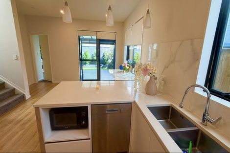 Photo of property in 32 Minhas Road, Papakura, 2110