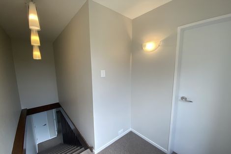 Photo of property in 12 Indira Place, Khandallah, Wellington, 6035