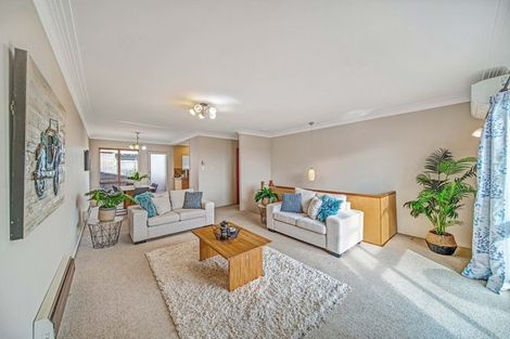 Photo of property in 44c Marriott Road, Pakuranga, Auckland, 2010